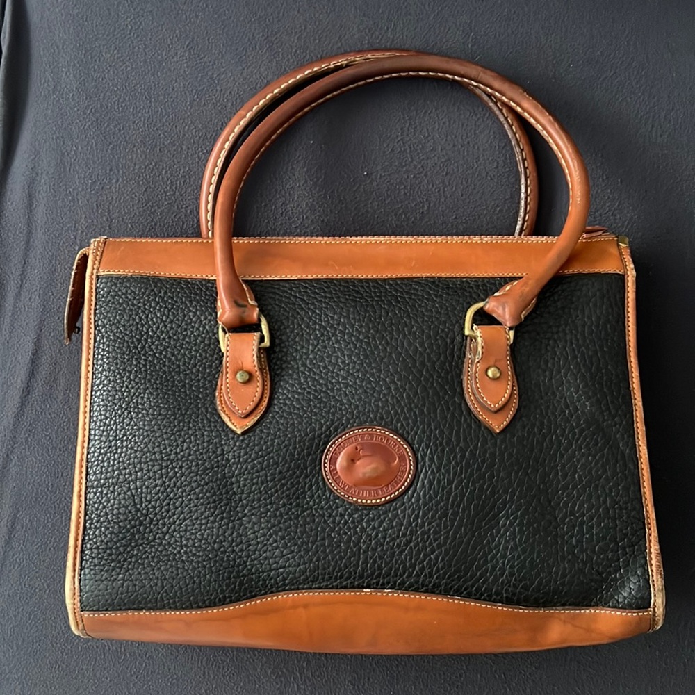Vintage Dooney and Bourke handbag